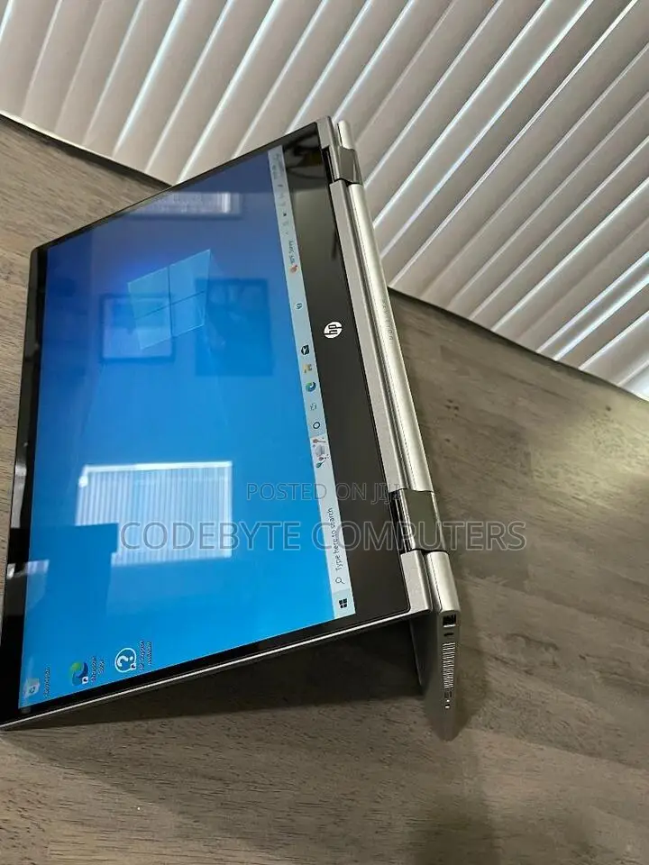 New Laptop HP Pavilion X360 14 8GB Intel Core I5 SSD 512GB