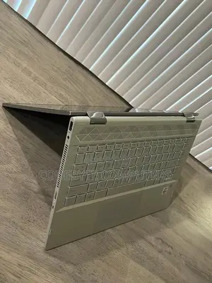 New Laptop HP Pavilion X360 14 8GB Intel Core I5 SSD 512GB
