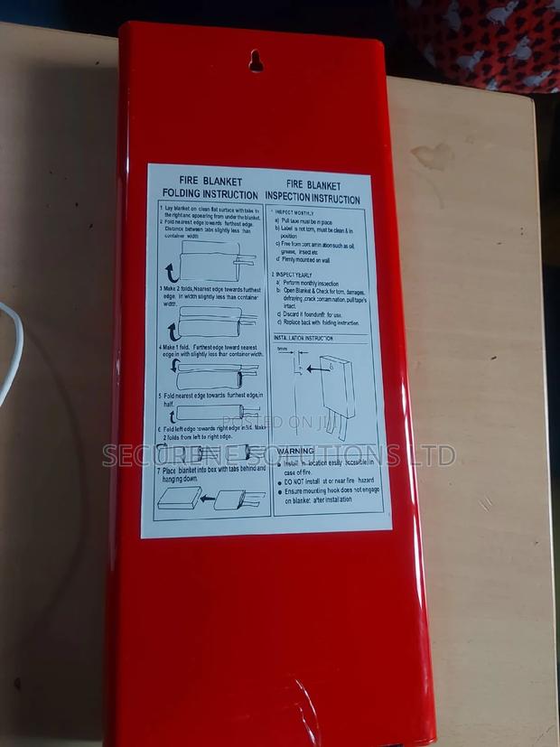 Fire Blanket 1.2M *1.2M 4ftby4ft - thumbnail 2