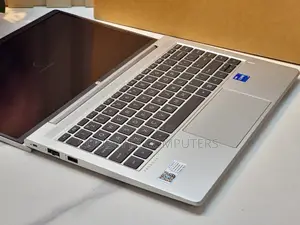 New Laptop HP ProBook 440 G9 8GB Intel Core i7 SSD 512GB