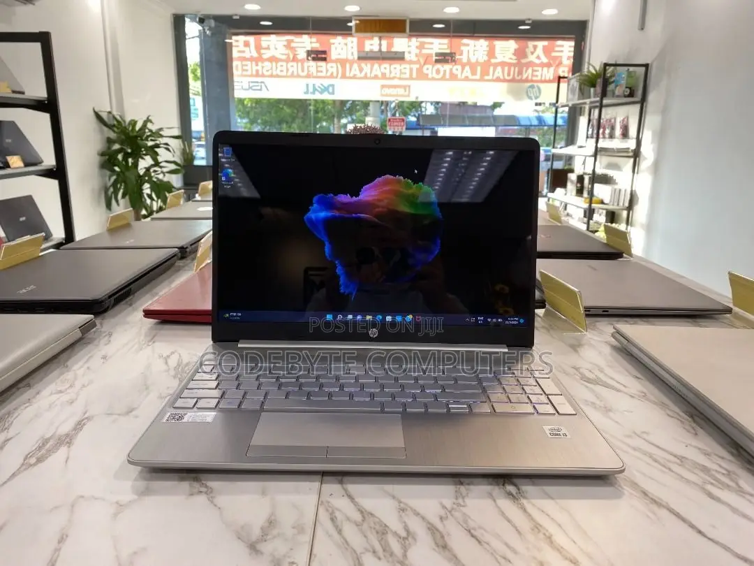New Laptop HP 15S 8GB Intel Core I7 SSD 512GB