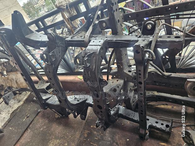 Front Chassis Revo 4wd