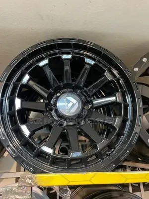 Rims Size 17/6/139.5 Offset.