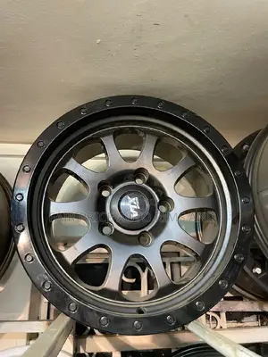 Rims Size 17/6/139.5 Offset.