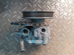 Nissan Sunny B13 GA15 Power Steering Pump