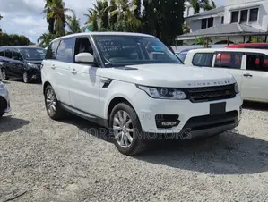 Land Rover Discovery Sport 2017 White