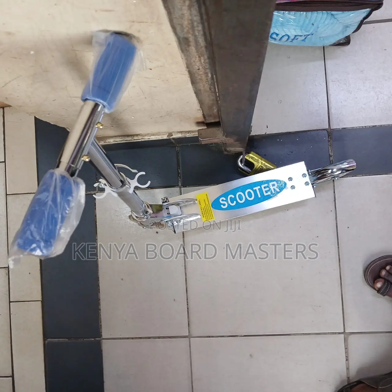 Scooter- Scooters/Scooters/Scooters 