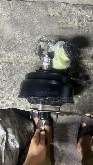 Brake Master Cylinder and Booster Isuzu D-Max Old Model