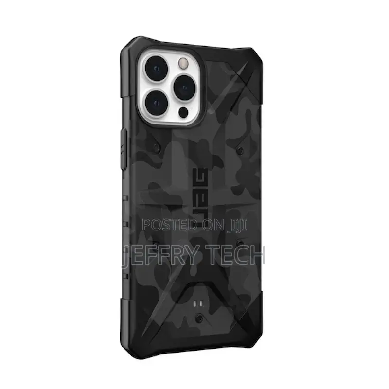 UAG Pathfinder Case iPhone 13 Pro Max Camo