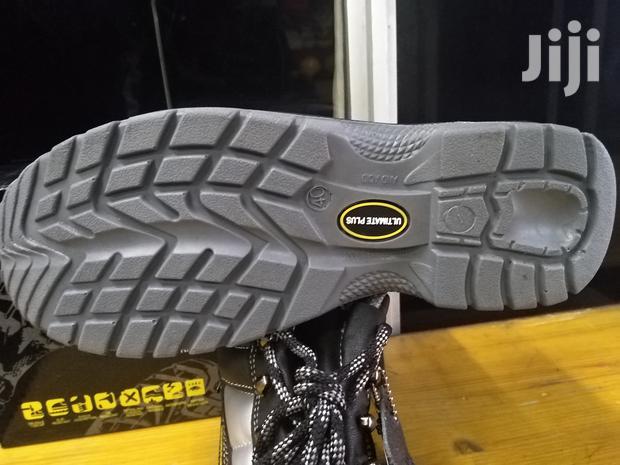 Safety Boots- Ce Approved