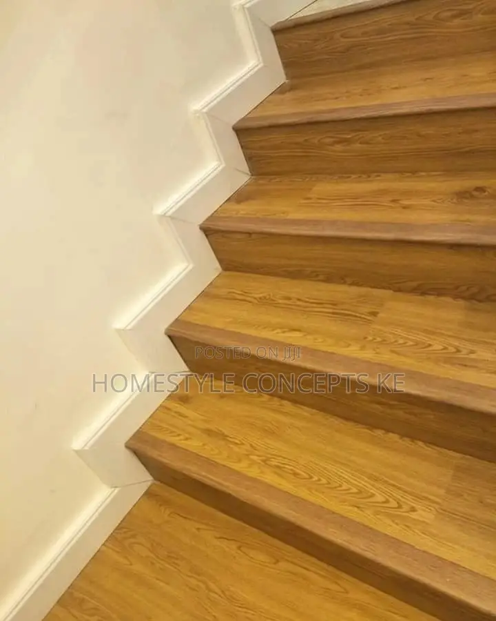 Laminate Floor Boards and SPC Panels Installation