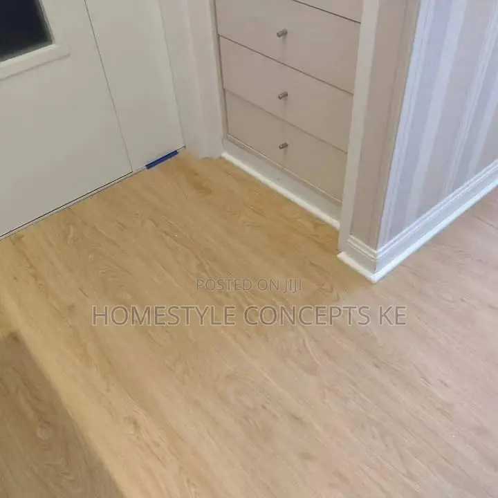 Beautiful Floors Laminated Boards or SPC Panels