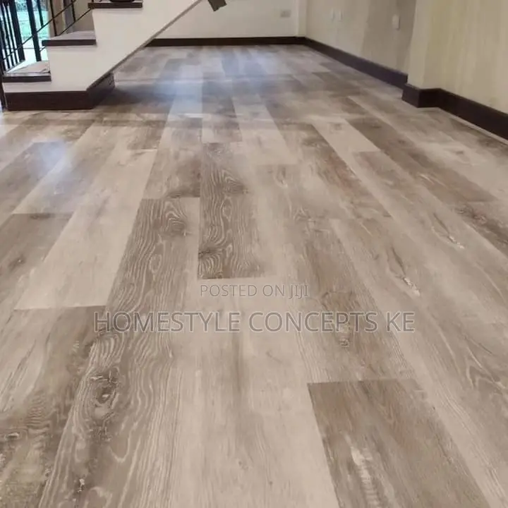 Beautiful Floors Laminated Boards or SPC Panels