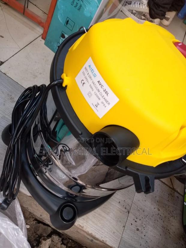 Vacuum Cleaner/Vacuum Cleaner 20litres