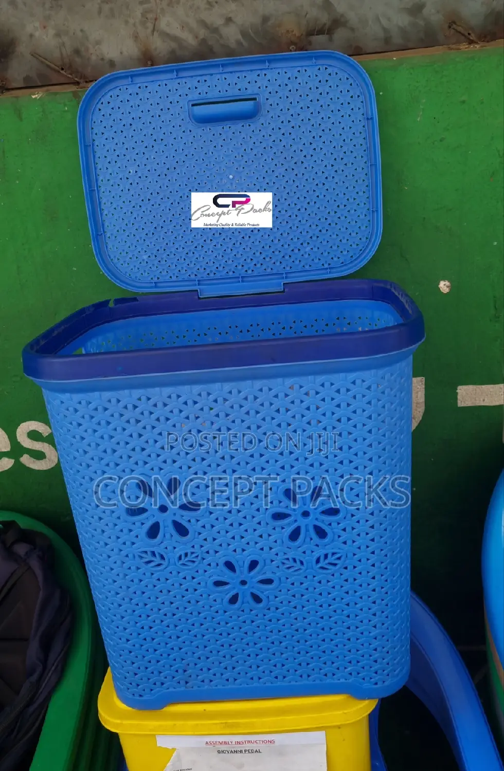 Blue Rectangle Laundry Basket With Lid