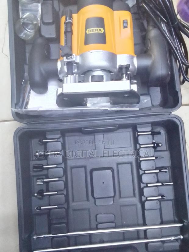 Dera Heavy Duty Router.