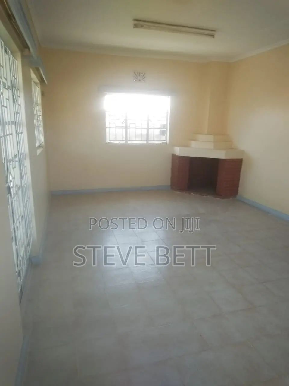 3bdrm Bungalow in Kapsoya for sale