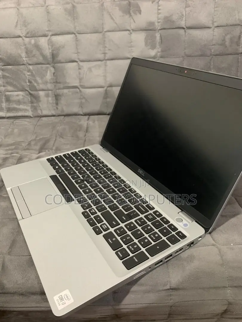 Laptop Dell Latitude 5310 16GB Intel Core I5 SSD 512GB