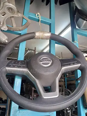 Nissan Note Streering Wheel