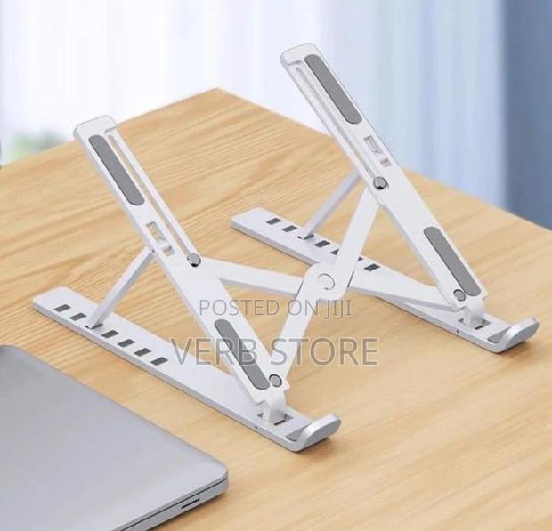 Plastic Laptop Holder - thumbnail 3