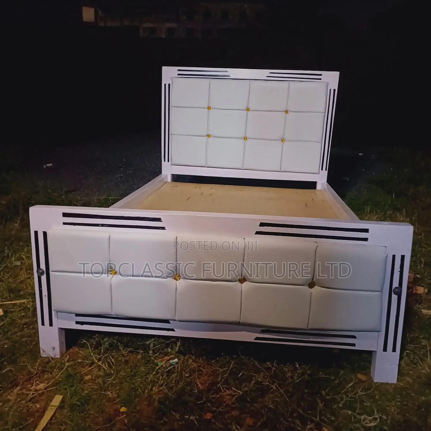 MODERN CHESTER MOCKET BEDS (All Colors and Designs)