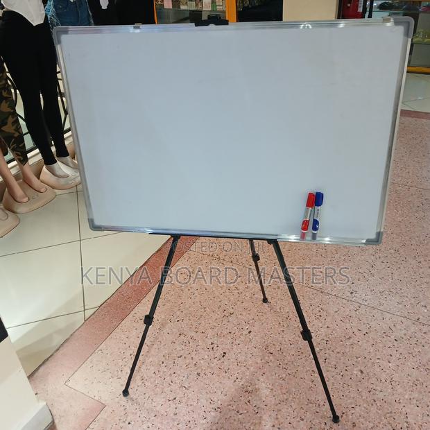 Whiteboard on Stand. Whiteboard on Stand. 3x2ft or 90x60cm - thumbnail 3