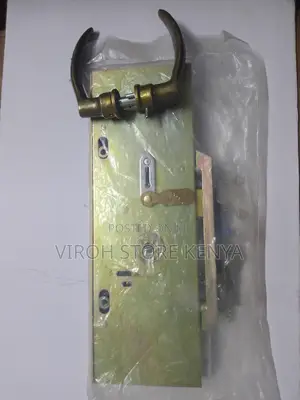 Eurospec Steel Door Lock / Gate Lock Exterior Door Lock
