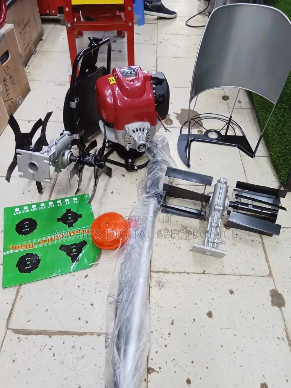 Brushcuterr With Tiller,Winder and Harvester