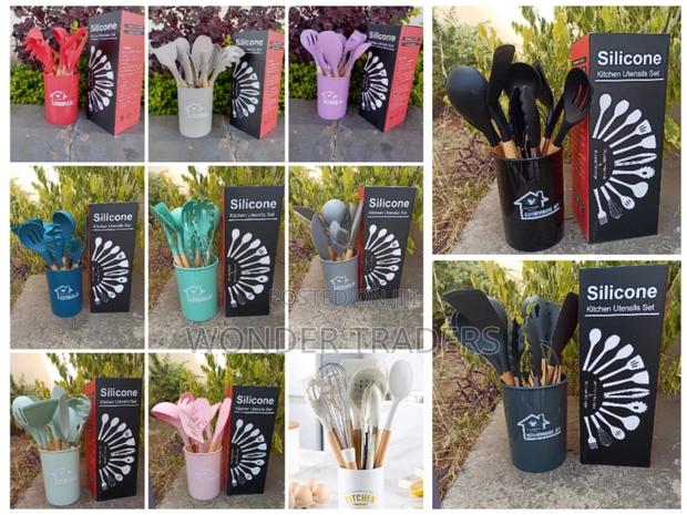 *Kitchen Silicone Cooking Spoon - main view