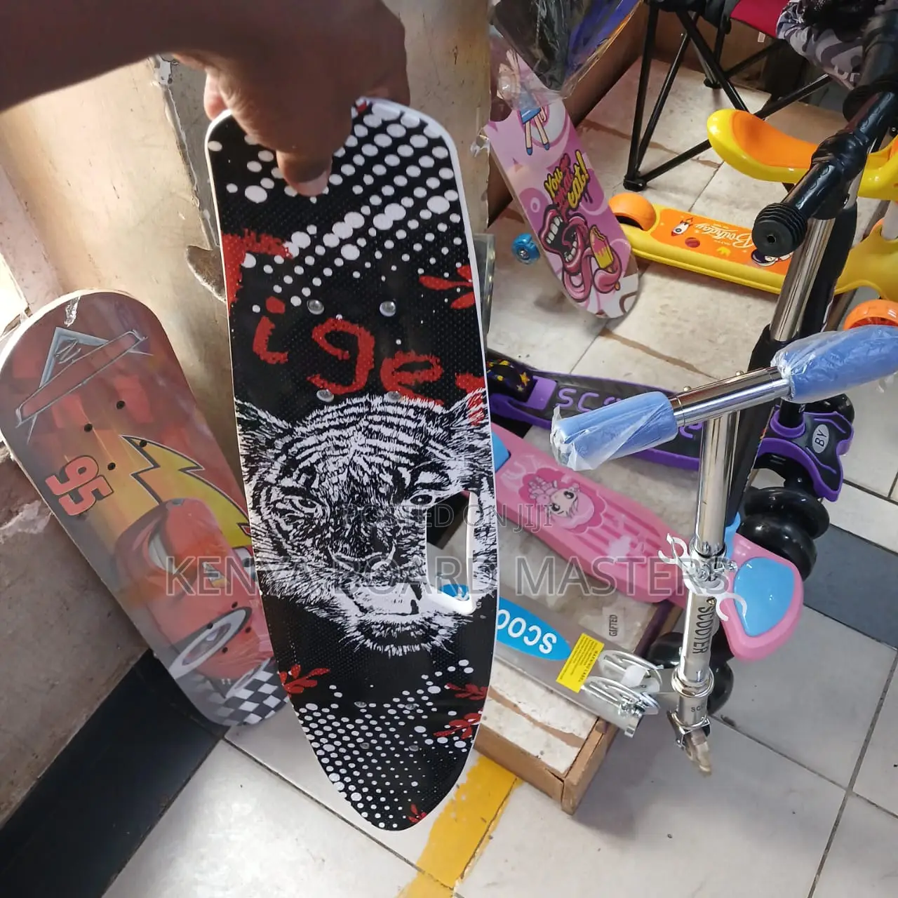 Skateboards* Skateboards*Skateboards* Skateboards~Skateboard