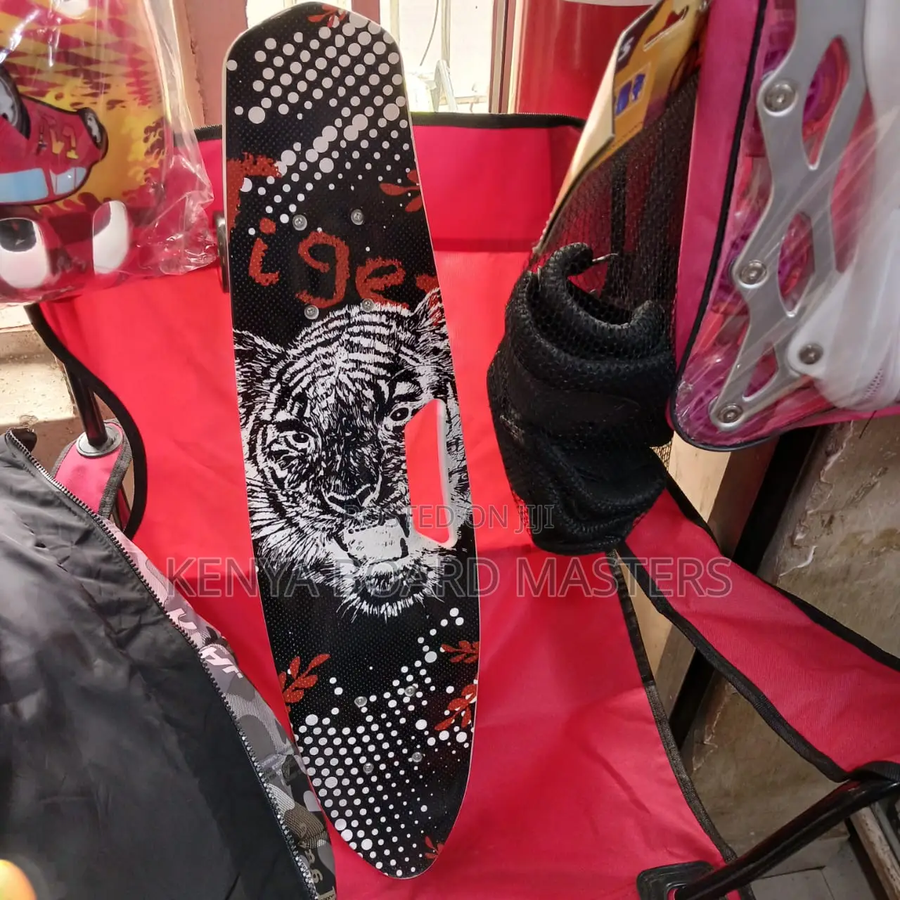 Skateboards *Skateboards~ Skateboards-Skateboards*Skateboard