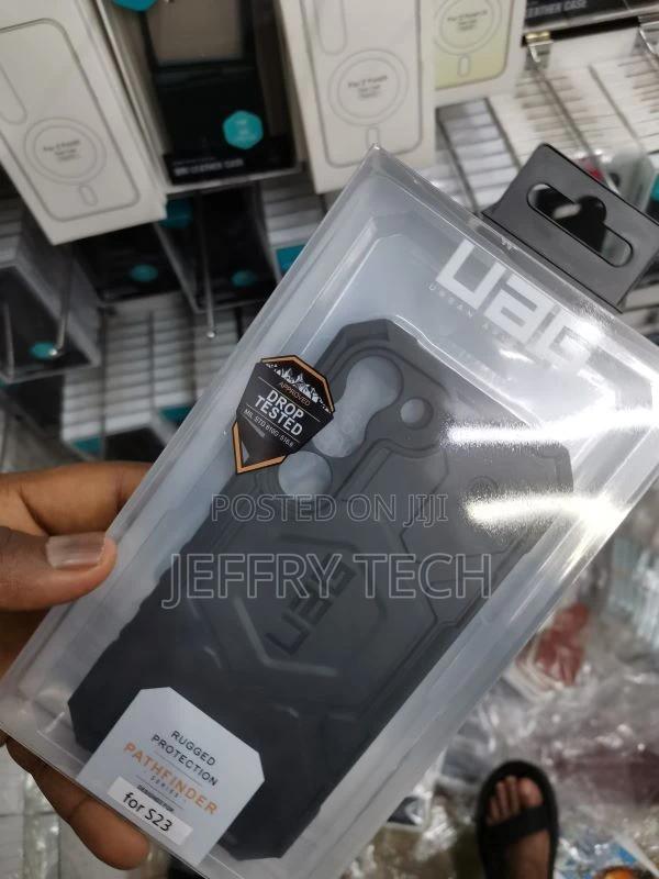 UAG Pathfinder Rugged Case Samsung S23 - Black - thumbnail 2