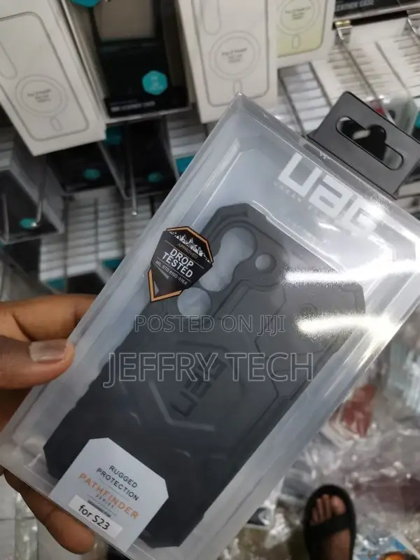 UAG Pathfinder Rugged Case Samsung S23 - Black