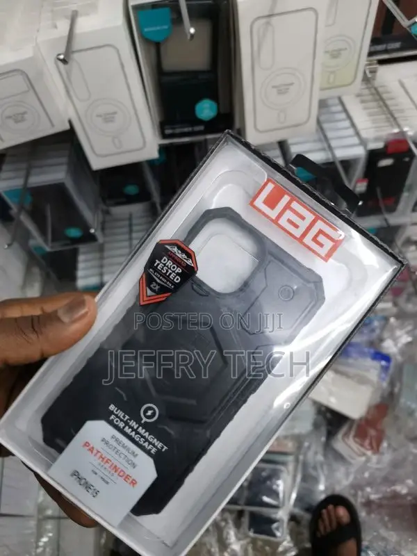 UAG Pathfinder Rugged Protection Case for iPhone 15/15 Pro