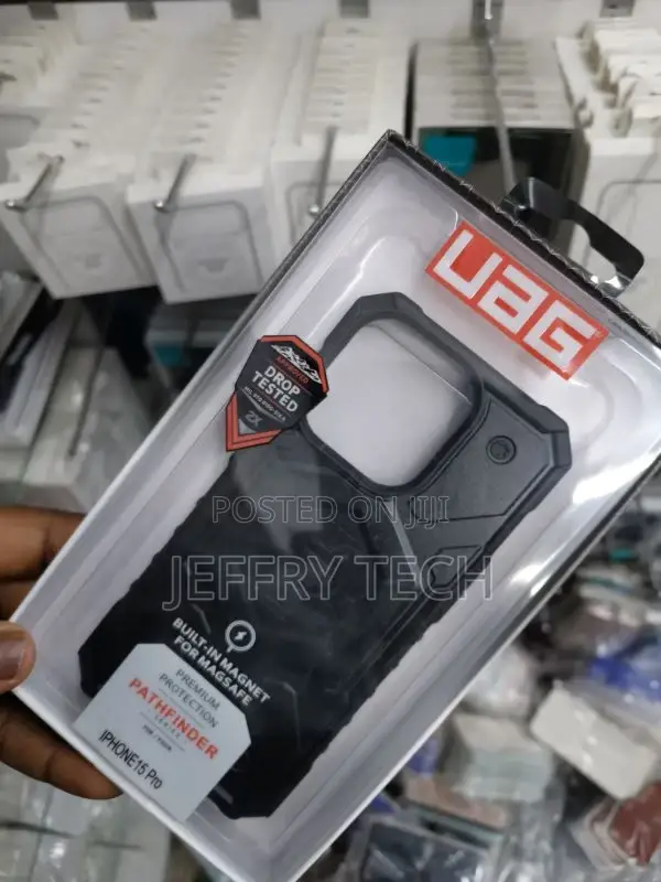 UAG Pathfinder Magsafe Clear Case - For iPhone 15 Pro