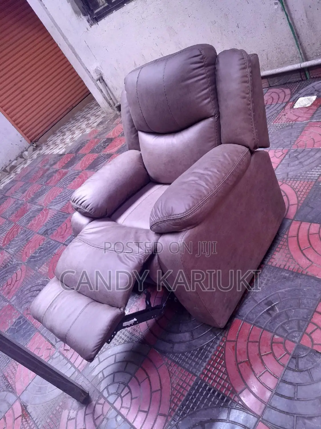 Modern Single Seater Recliner Sofa