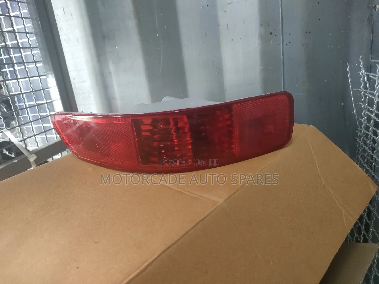 Mitsubishi Outlander Reflector
