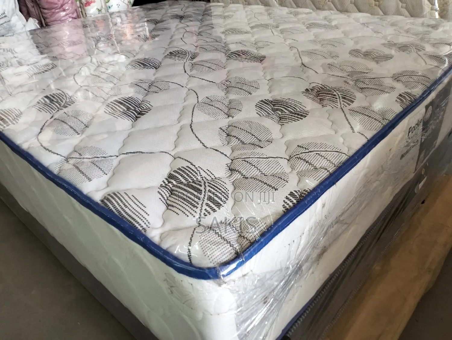Vitafoam 5 X 6 Pocket Spring Mattresses! Free Delivery