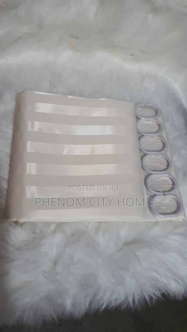 High Qualiyy Shower Curtains - thumbnail 2