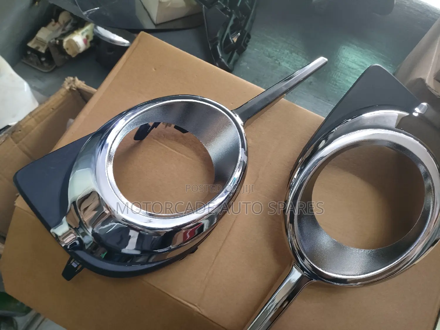 Vanguard Fog Light Chrome Cover