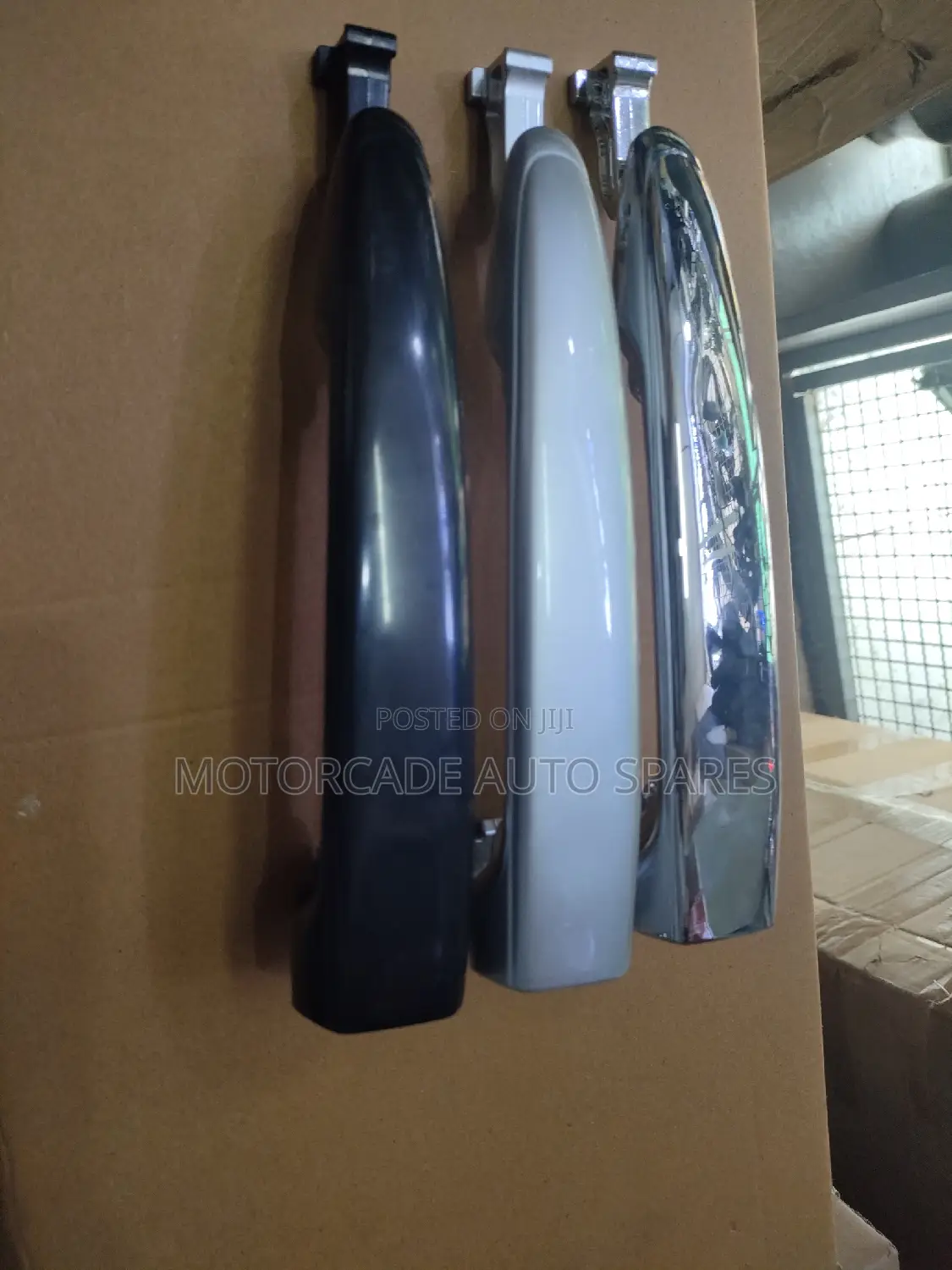 Noah/Voxy Sliding Door Handle