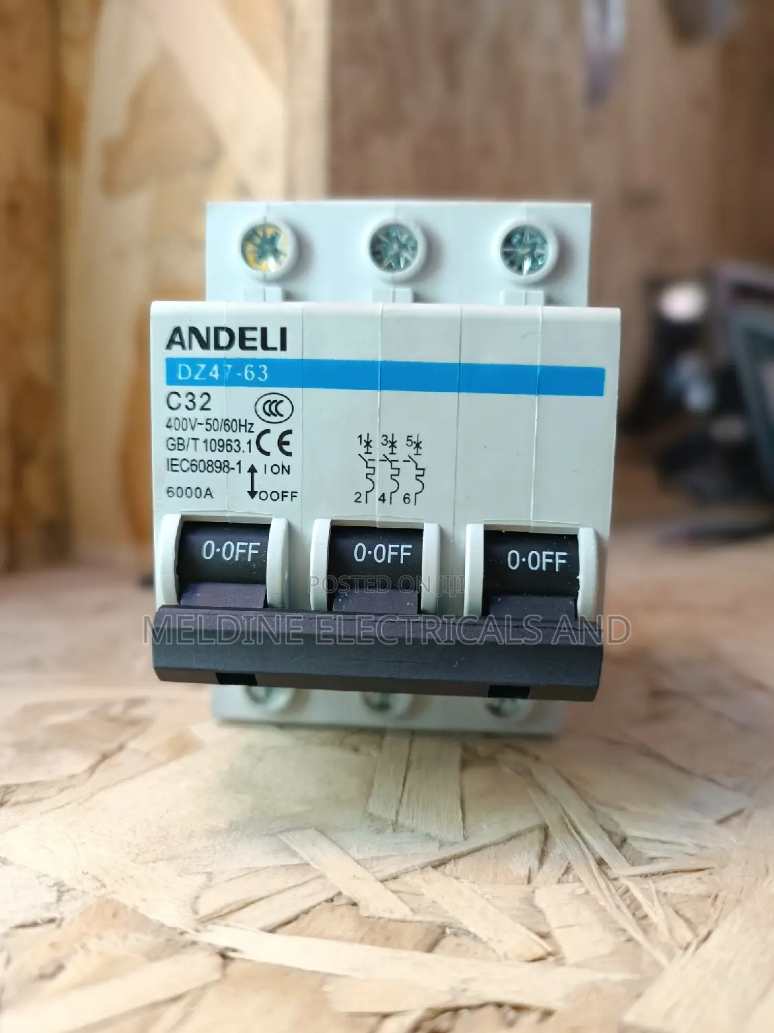 Tripple Pole 32A 3PHASE