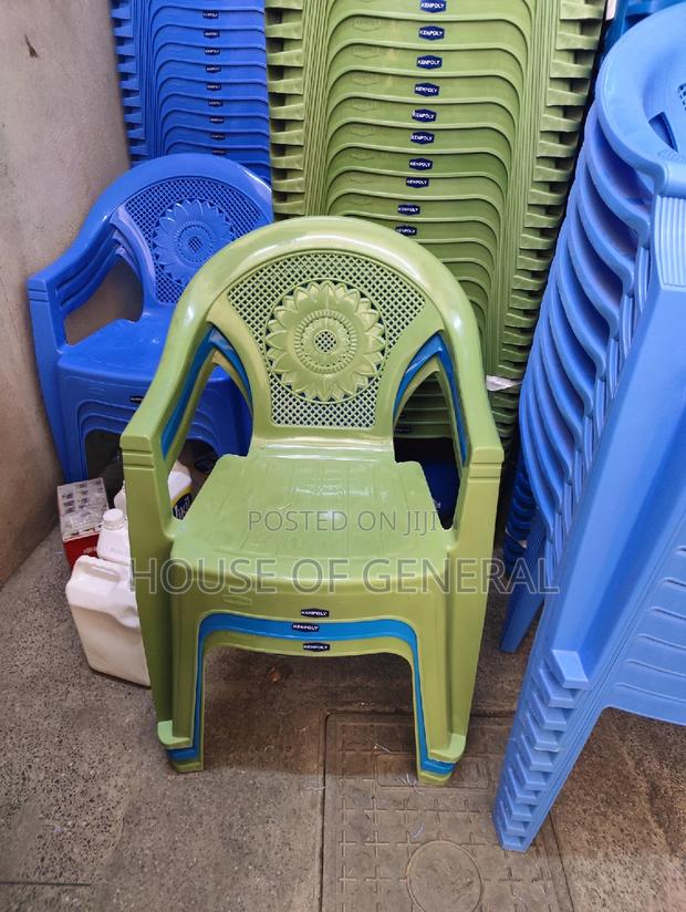 Kenpoly Plastic Chairs