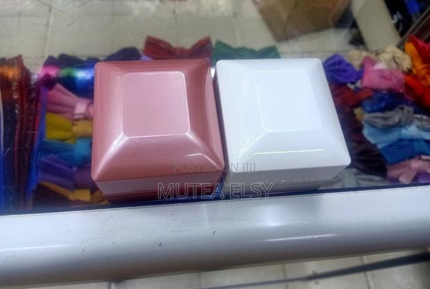 Executive Peach White Ring Box - thumbnail 4