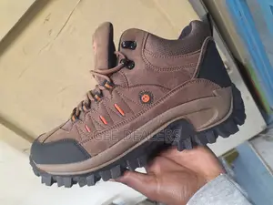 Skyview Hiking Boots Size 40-45