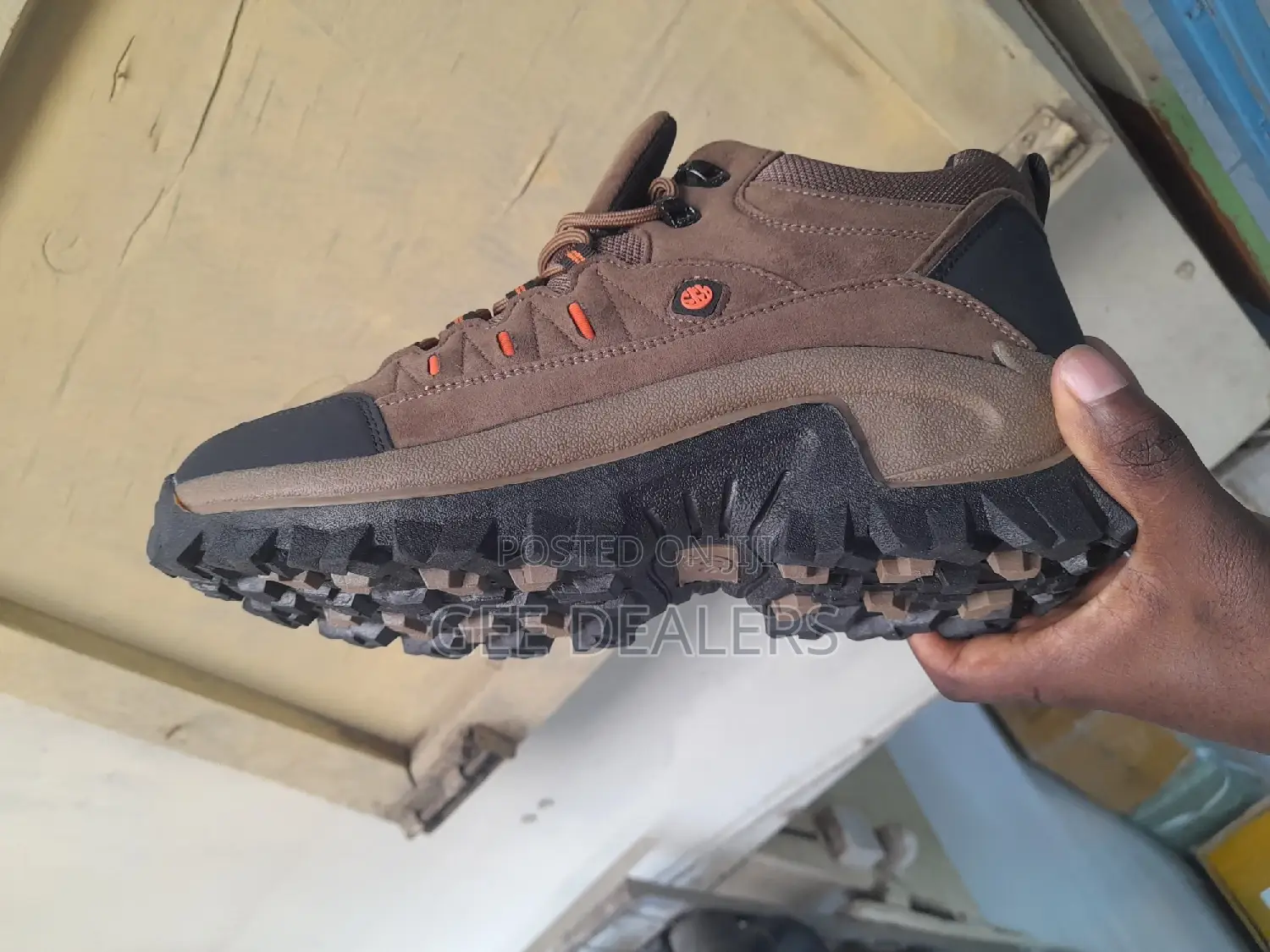 Skyview Hiking Boots Size 40-45