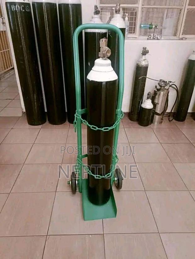Oxygen Cylinder Trolley
