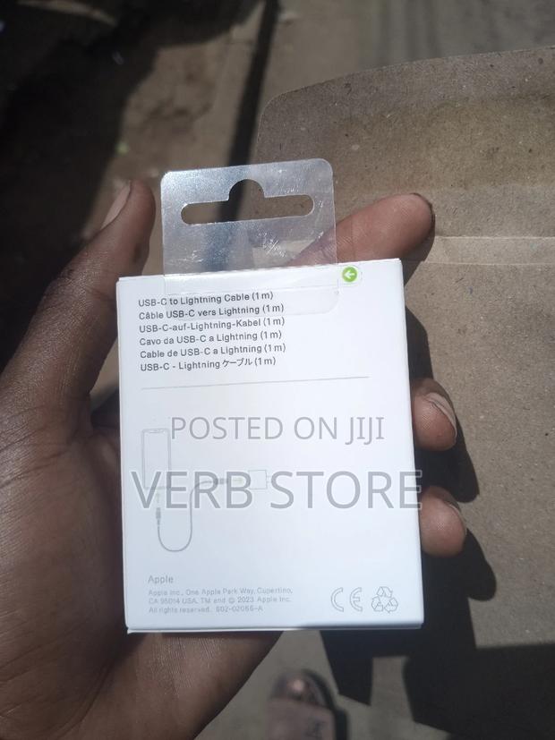 Lightening to Type C Cable - thumbnail 3