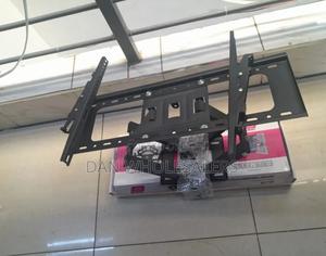 TV Swivel Wall Mount Bracket for 32"-70 - thumbnail 2