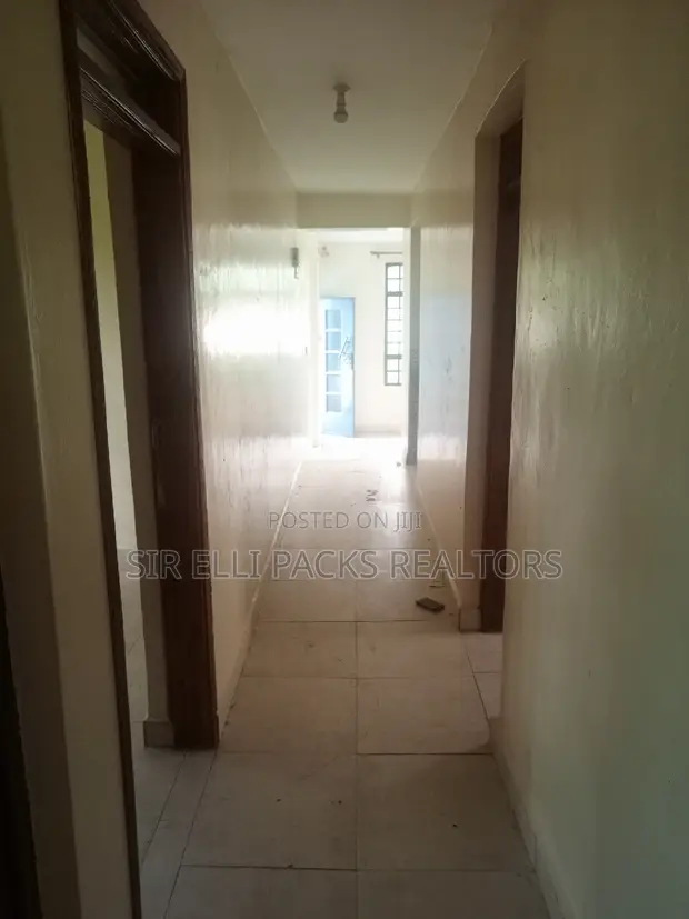 3bdrm House in Thome 1St Avenue for rent